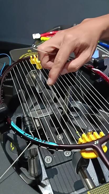 STRINGING SERVICE